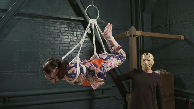 Live Bondage With Madoka In Japanese Costume