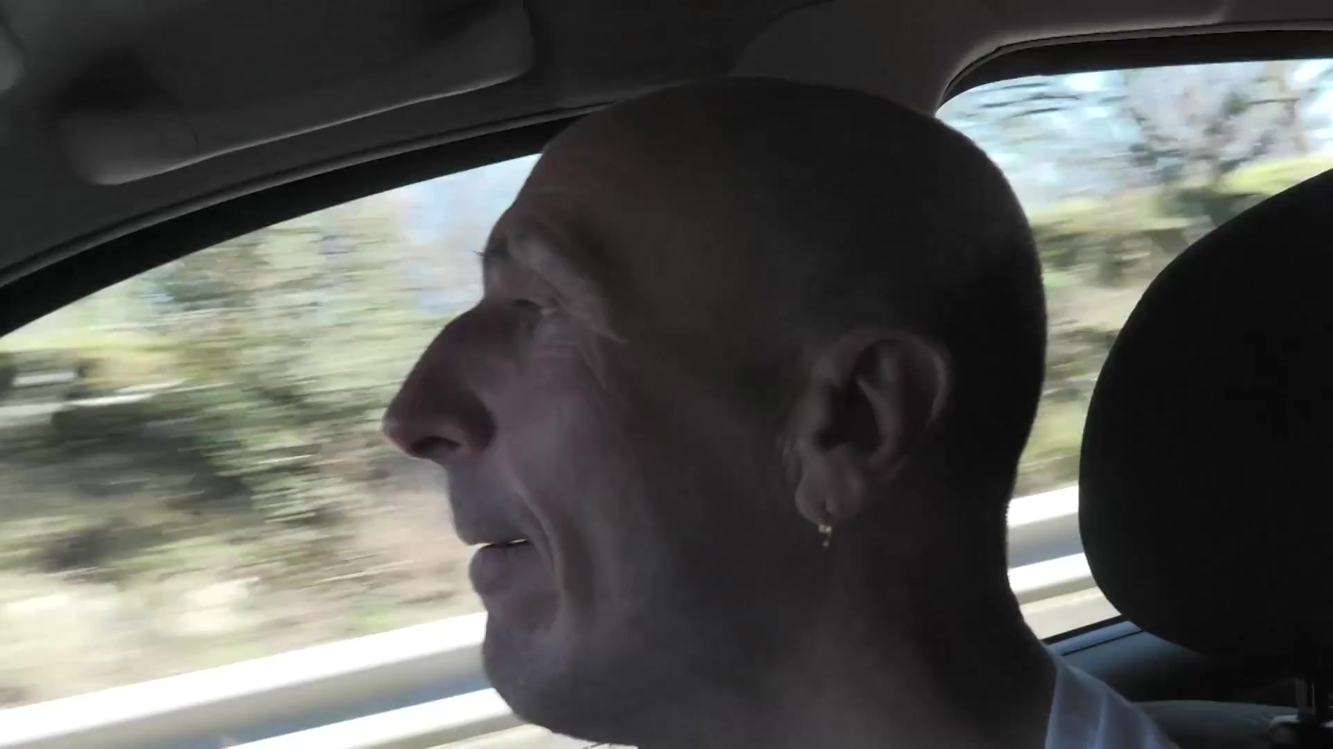 Te l'hai portata e noi l'abbiam chiavata!