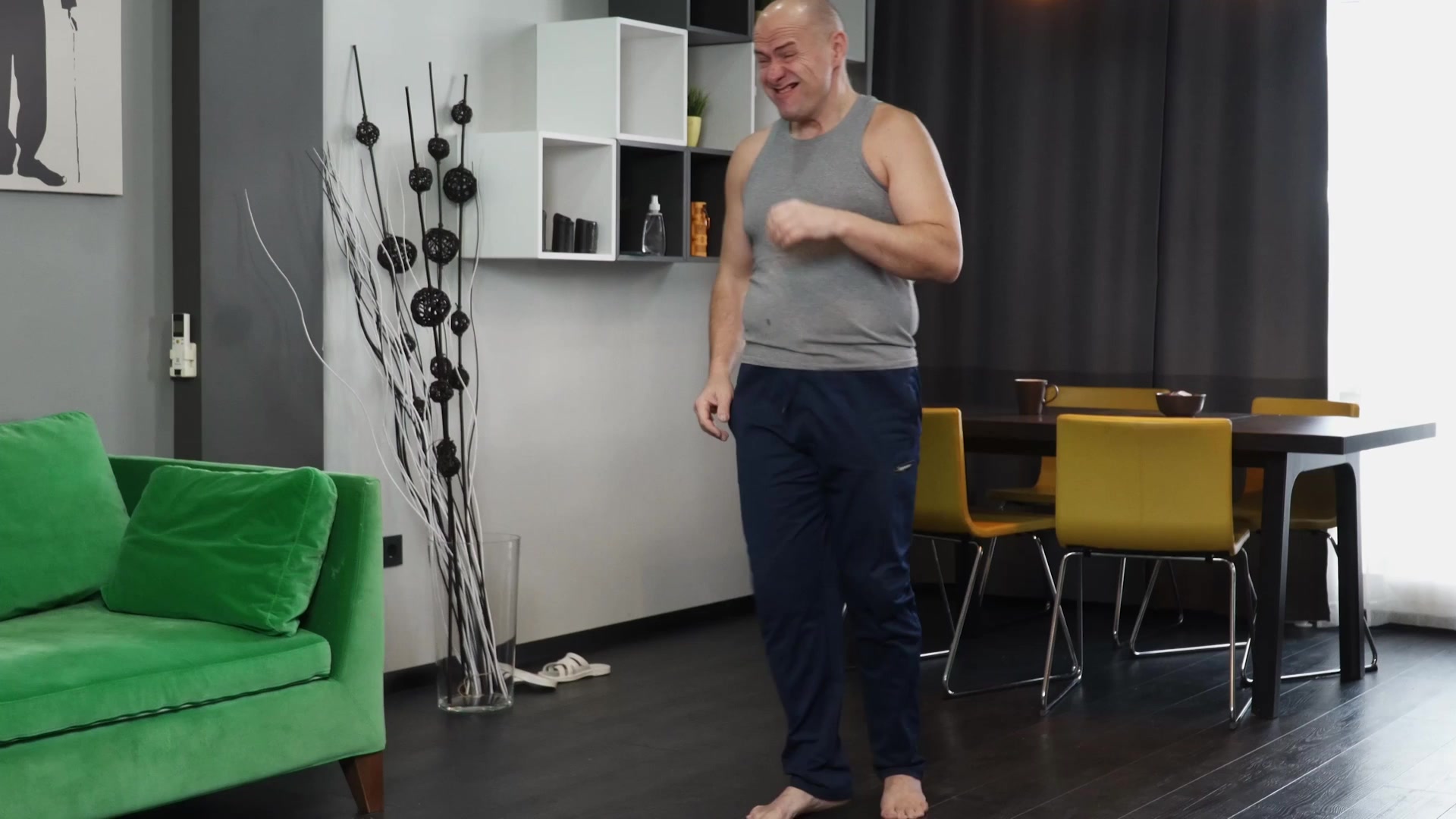 Horny grandpa fucks skinny teen