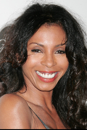 Khandi Alexander