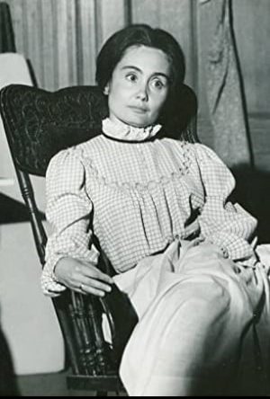 Kathleen Widdoes