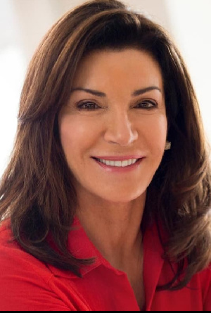 Hilary Farr