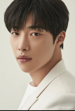 Woo Do-Hwan