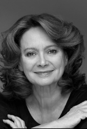 Francesca Annis