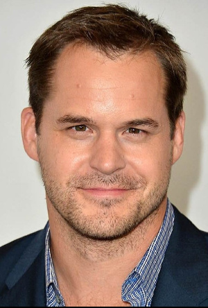 Kyle Bornheimer