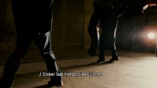 How She Move