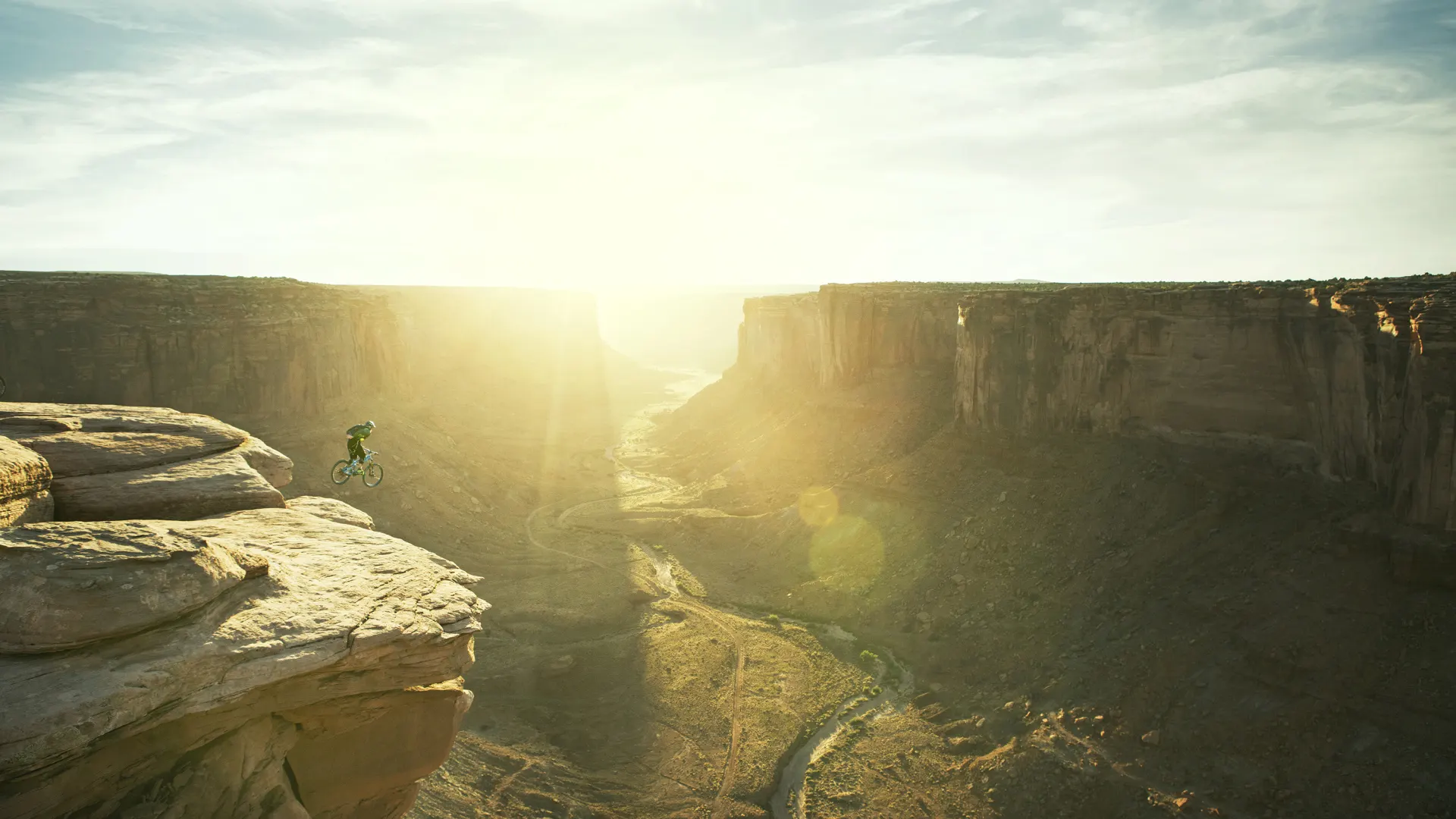 Background image for Mountain (2017)